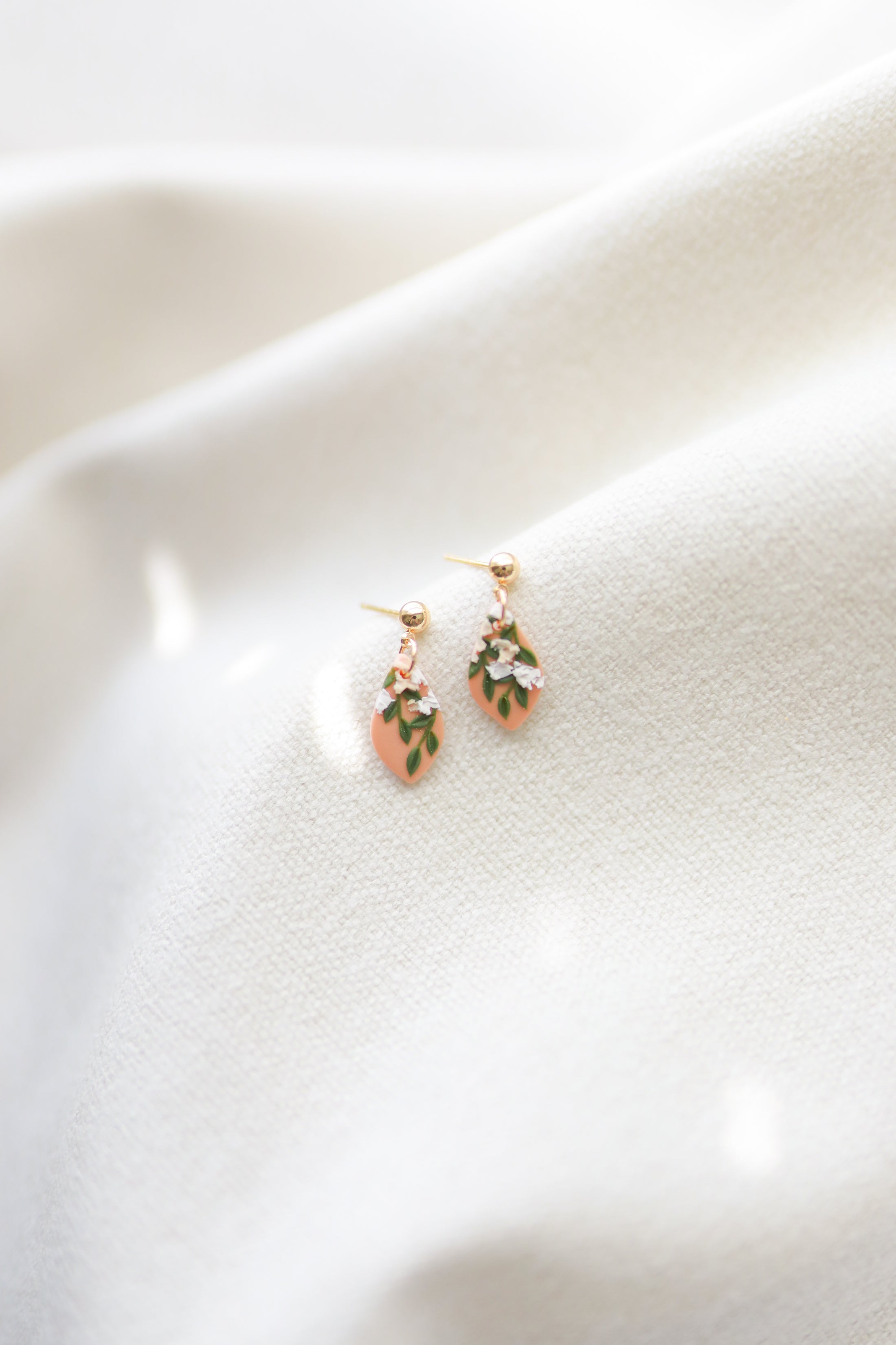 Jade: Climbing Vines 1