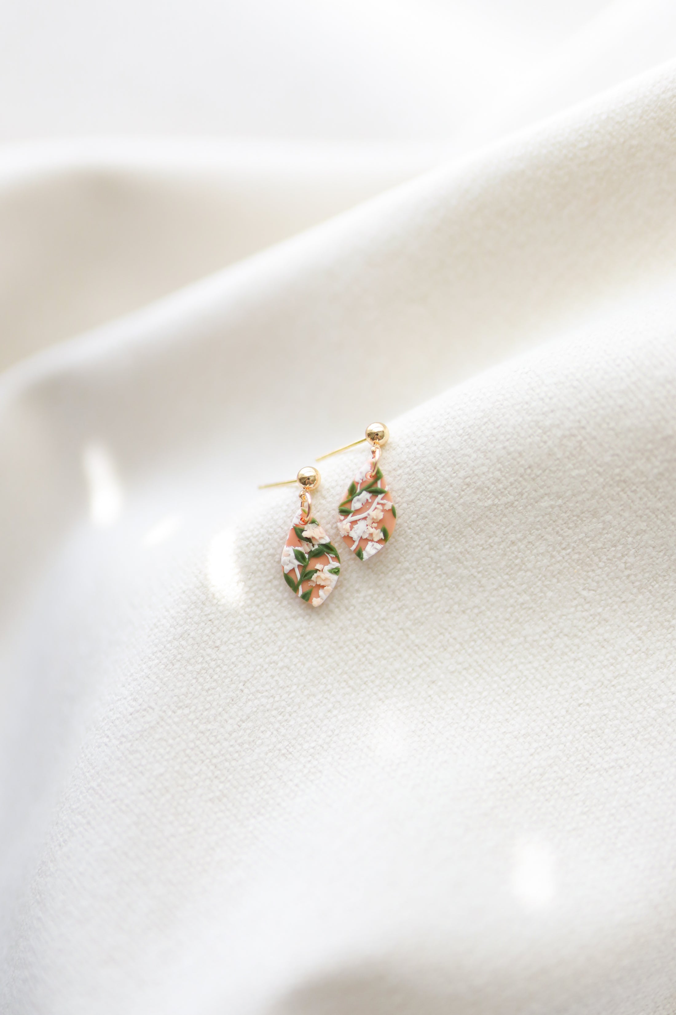 Jade: Climbing Vines 2