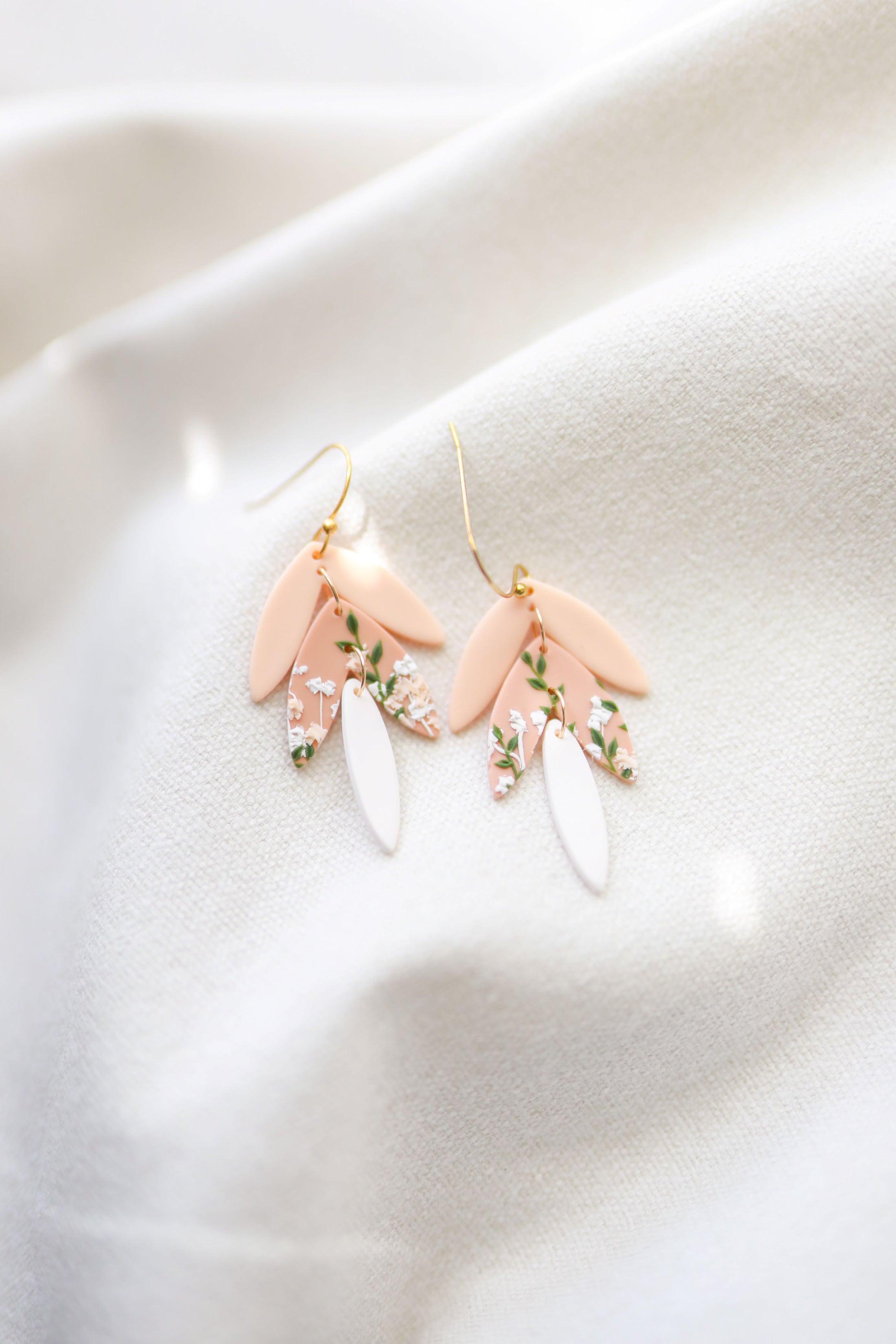 Khaleesi: Climbing Vines