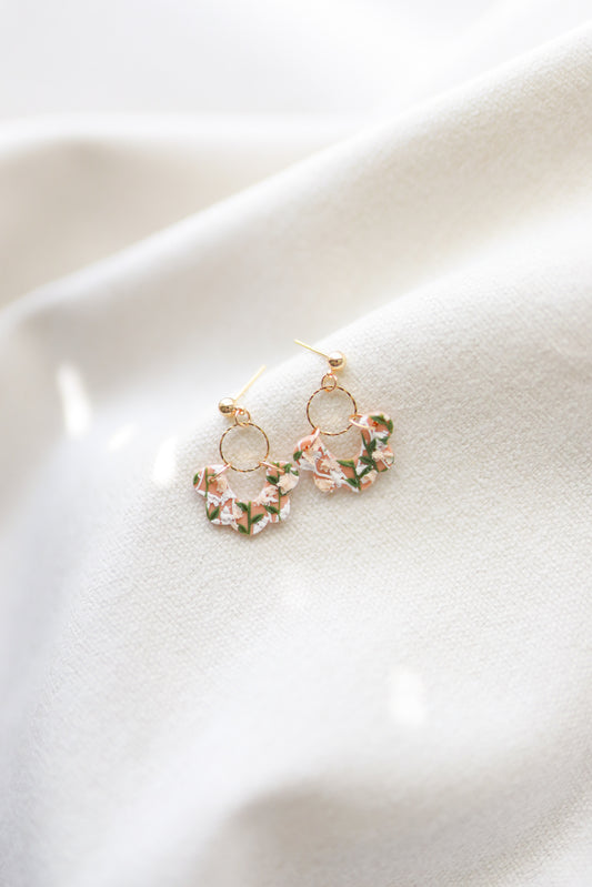 Lidia Mini: Climbing Vines