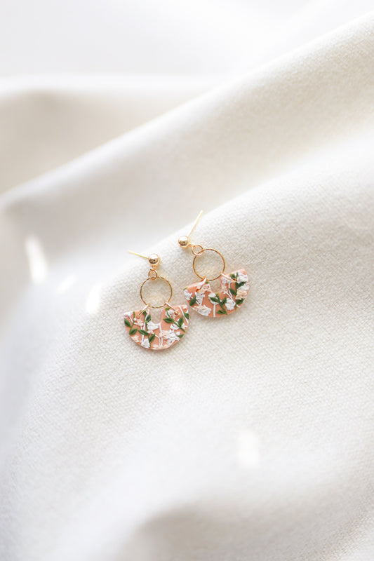 Sunny Mini: Climbing Vines