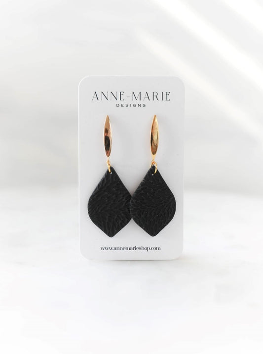 Cassandra Clare: Pick Your Own Color