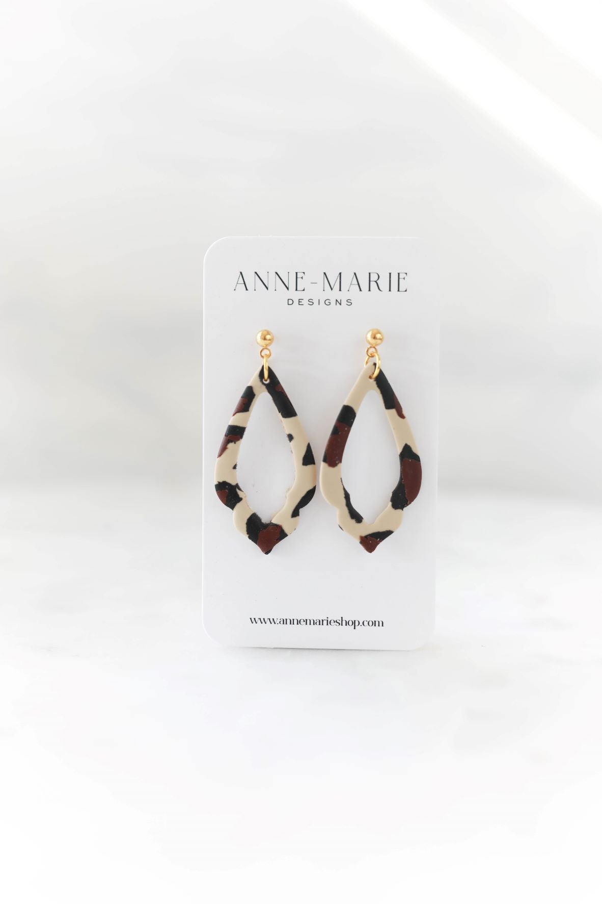 Lorelai: Pick Your Color